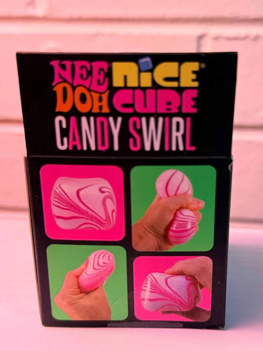 NeeDoh Nice Cube Candy Swirl Pink Super Solid Squish NEW